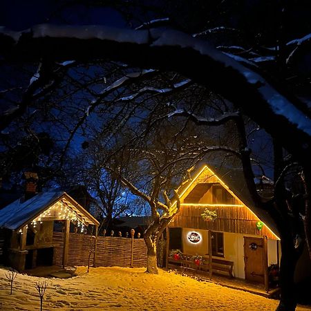 Еко Дім З Соломи Villa Solochyn Buitenkant foto